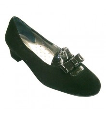 Zapato mujer de ante combinado con solapa y lazo de charol Roldán en negro